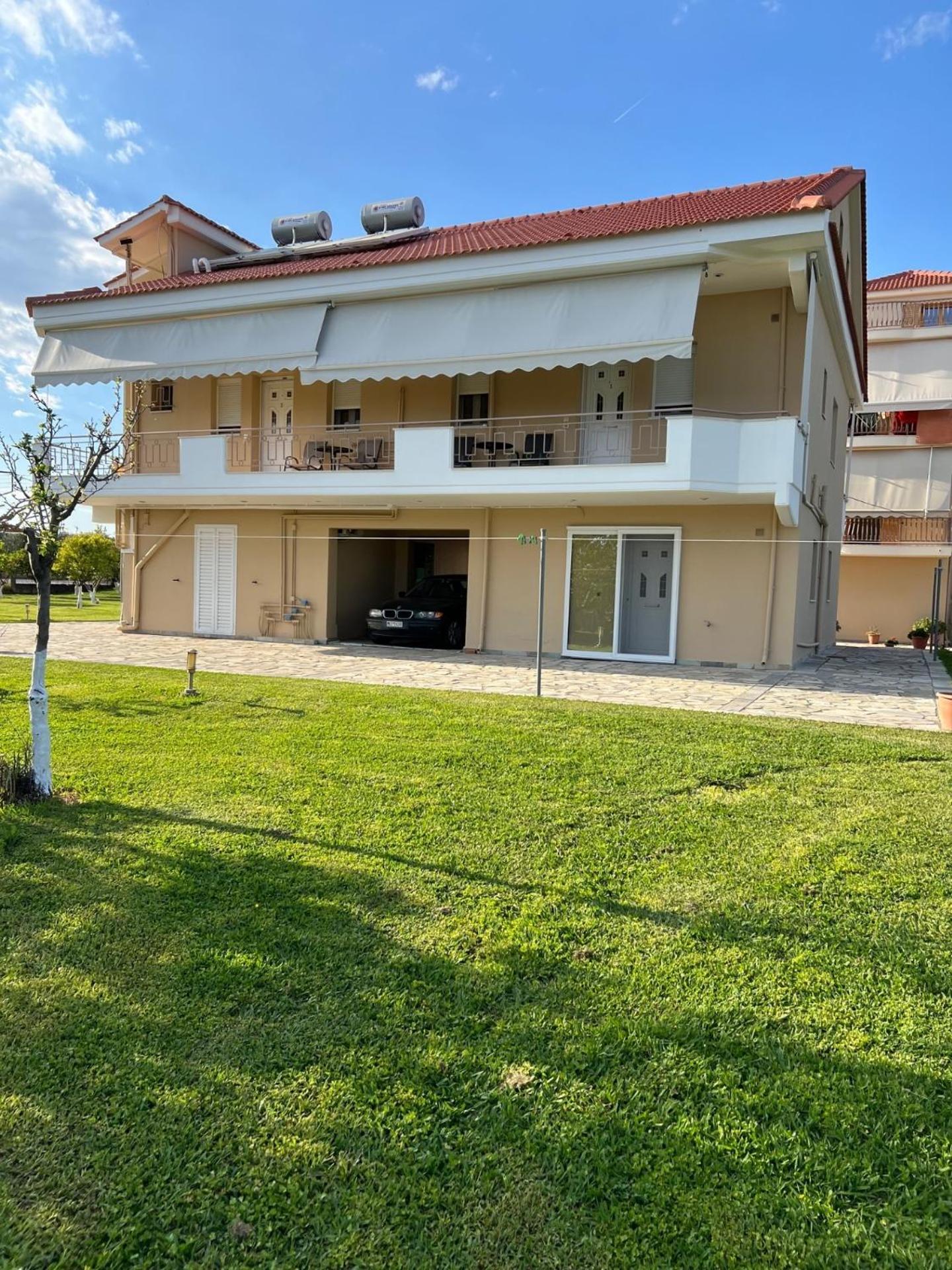Flo'S Apartments Mesolóngion 외부 사진